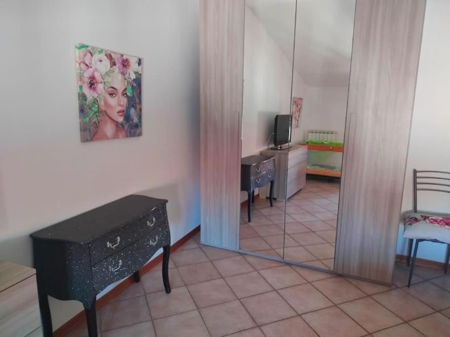 B&B Via Roma N. 12 Valfabbrica Εξωτερικό φωτογραφία